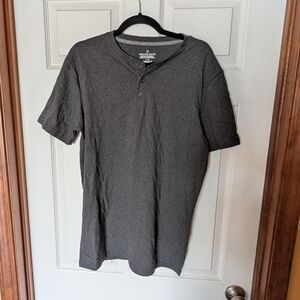 Denver Hayes Charcoal Short-Sleeve Henley Shirt